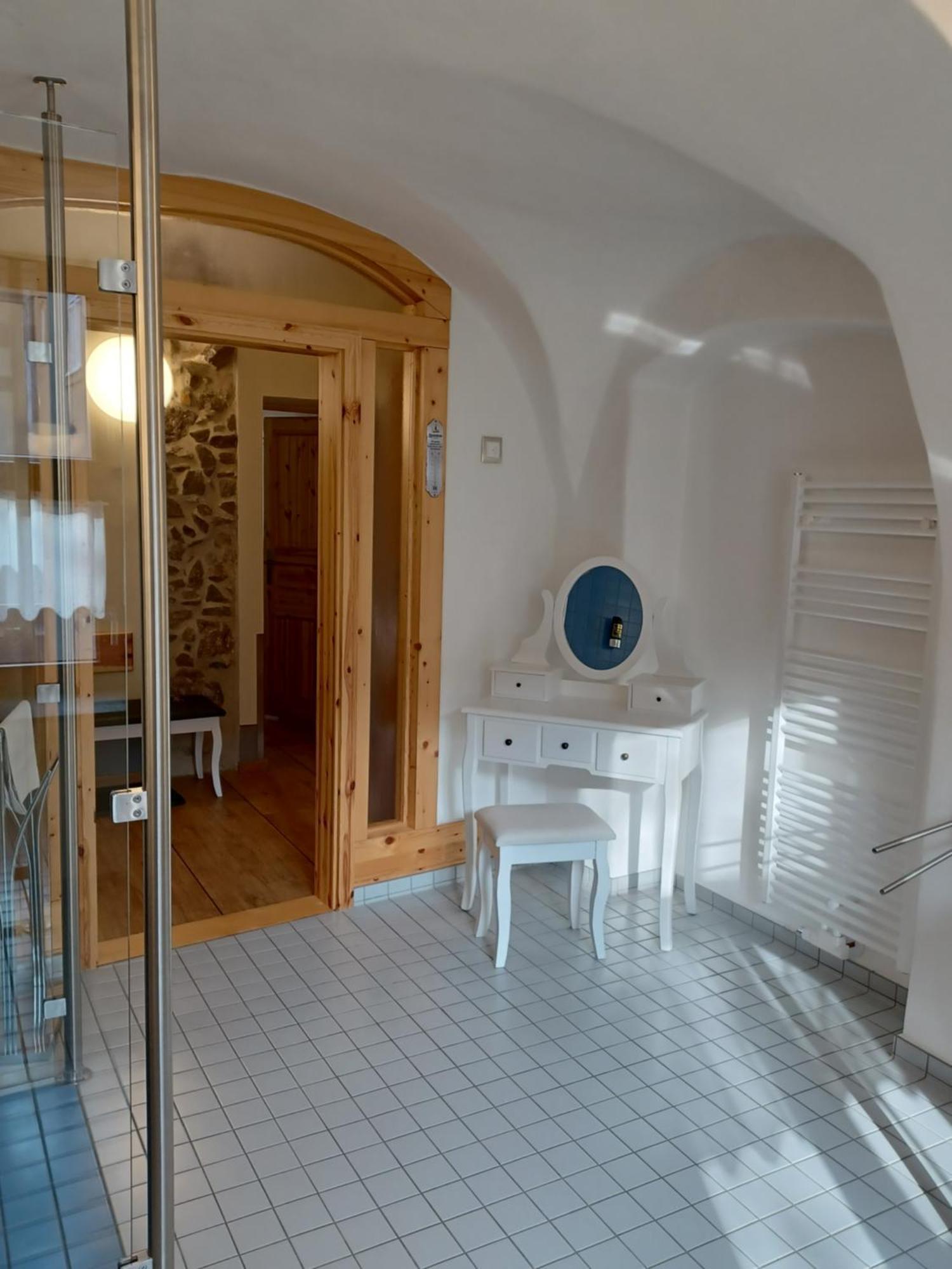Hotel Zum Kloetzelmoench Görlitz Екстериор снимка